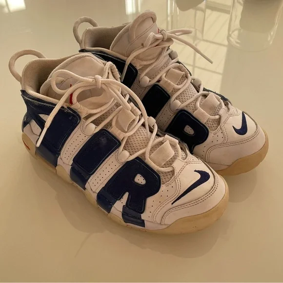 Nike Air Umtempo ‘96White&Royal Navy Blue Shoes Youth Size 6 - Picture 1 of 7